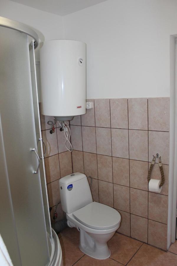 White Box Apartment Liepāja Buitenkant foto